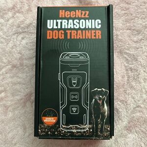 HeeNzz Ultrasonic Dog Trainer ~ Indoor / Outdoor